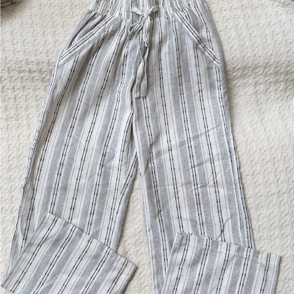 Sienna Sky Black and white straight leg pants